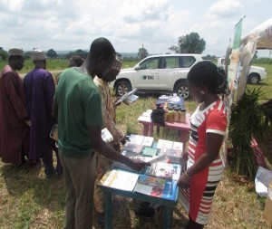 Motunrayo Oyeymi, Senior Research Assistant of the Nigeria Strategy Support Program, informing participants about IFPRI and NSSP.