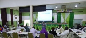 ms-bisola-oyediran-facilitating-the-policy-communication-course-abu-zaria